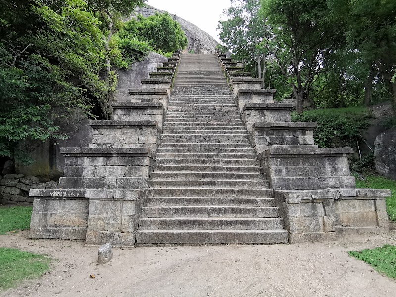 Photo 2 at Yapahuwa Rock Fortress in Maho