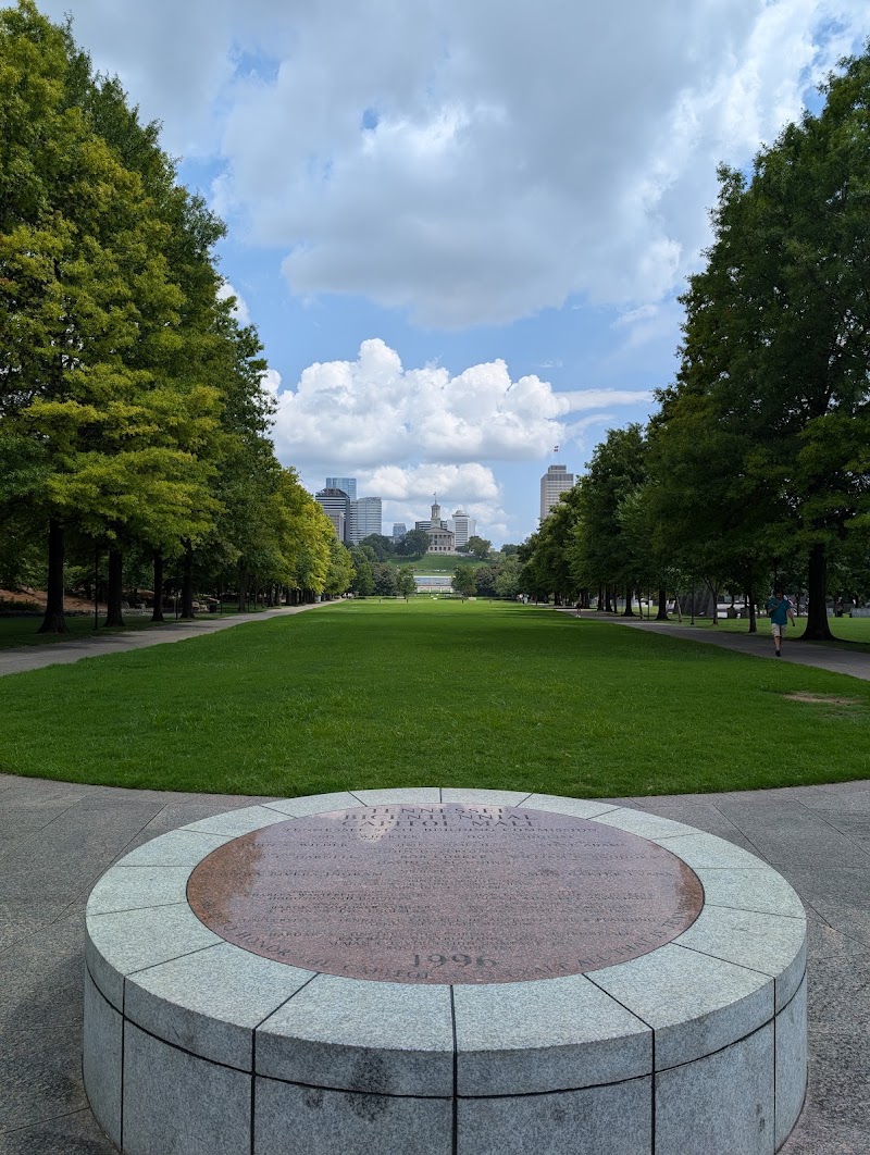Photo 6 at World War II Memorial in Nashville