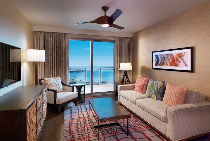 Photo 5 at Hilton Grand Vacations Club The Grand Islander Waikiki Honolulu in Honolulu