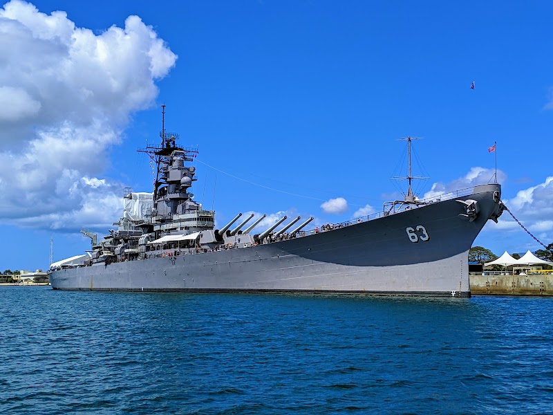 USS Missouri (BB-63) - Battleship Museum in Honolulu