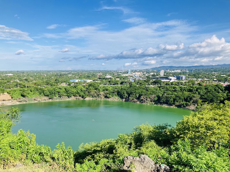 Reserva Natural Laguna de Tiscapa in Managua