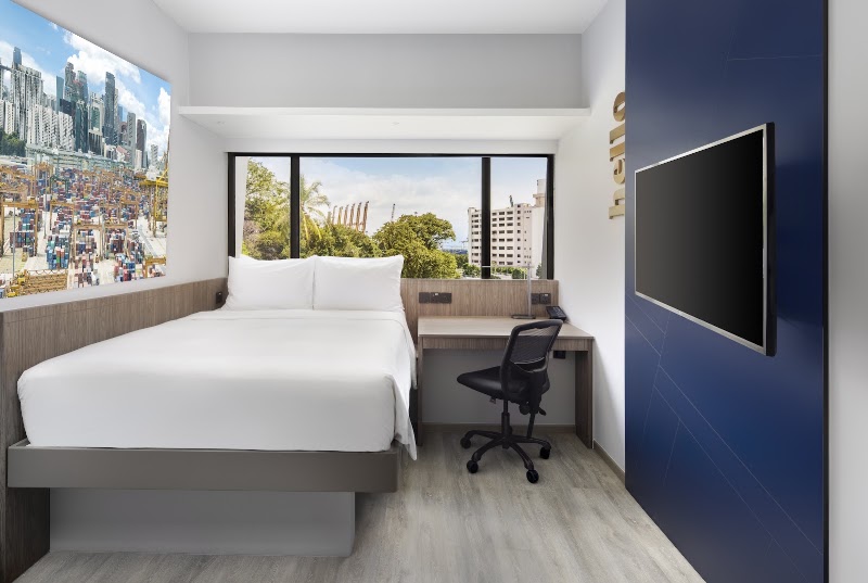 Photo 4 at Travelodge Harbourfront in Singapore