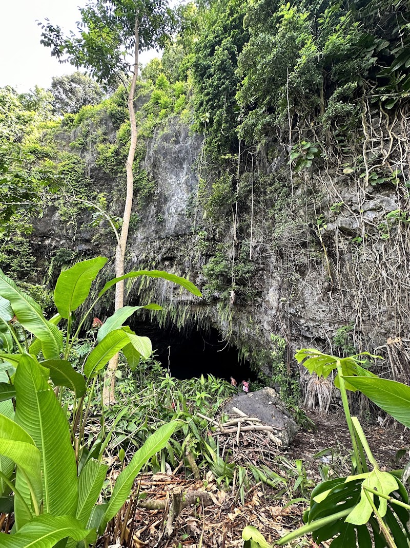 Photo 5 at Grottes De Mara'a in Pā'ea