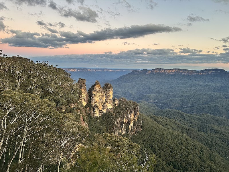 Three Sisters in Katoomba