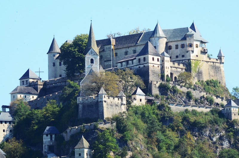 Hochosterwitz Castle in Launsdorf