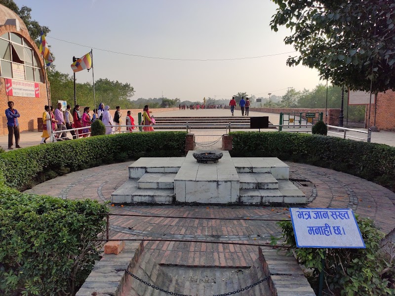 Photo 6 at Maya Devi Temple in Lumbini Sanskritik