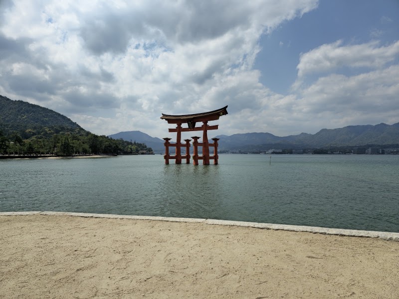 Itsukushima Jinja in Hatsukaichi