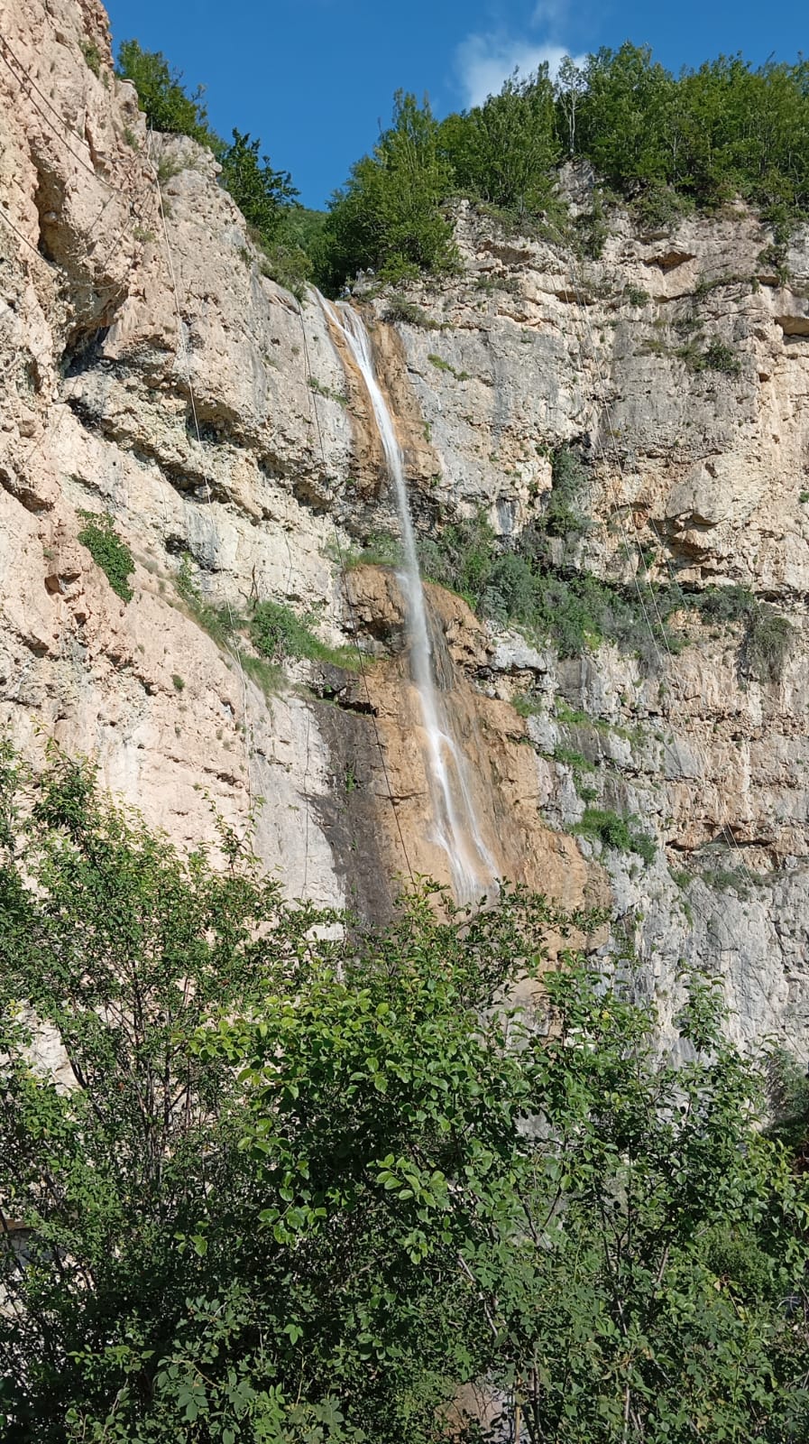 Afurja Waterfall in Afurgha