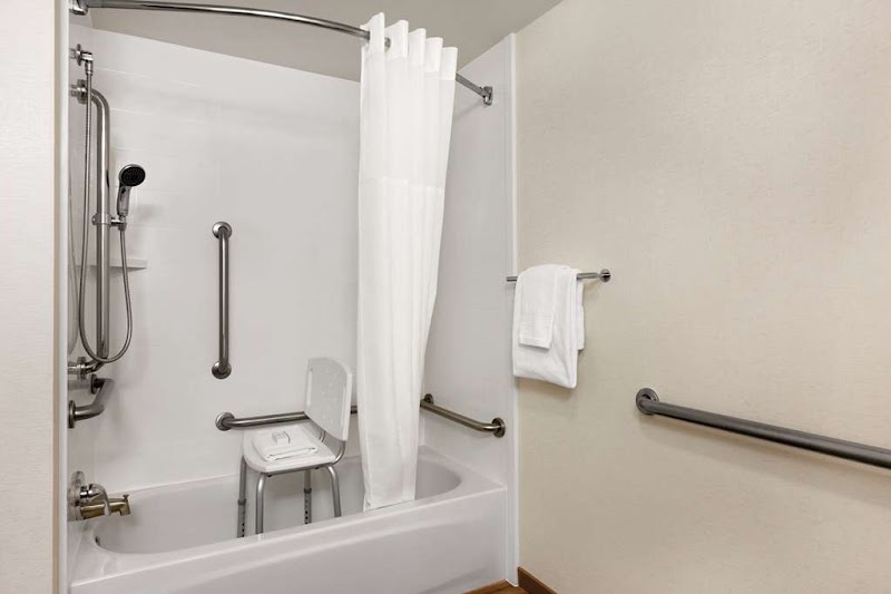 Photo 3 at Hampton Inn Orlando International Drive/Convention Center in Orlando