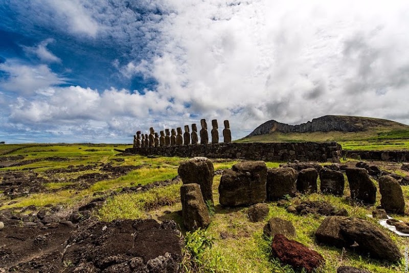 Photo 3 at Ahu Tongariki in Easter Island