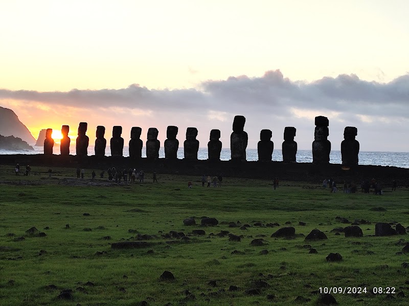 Photo 1 at Ahu Tongariki in Easter Island