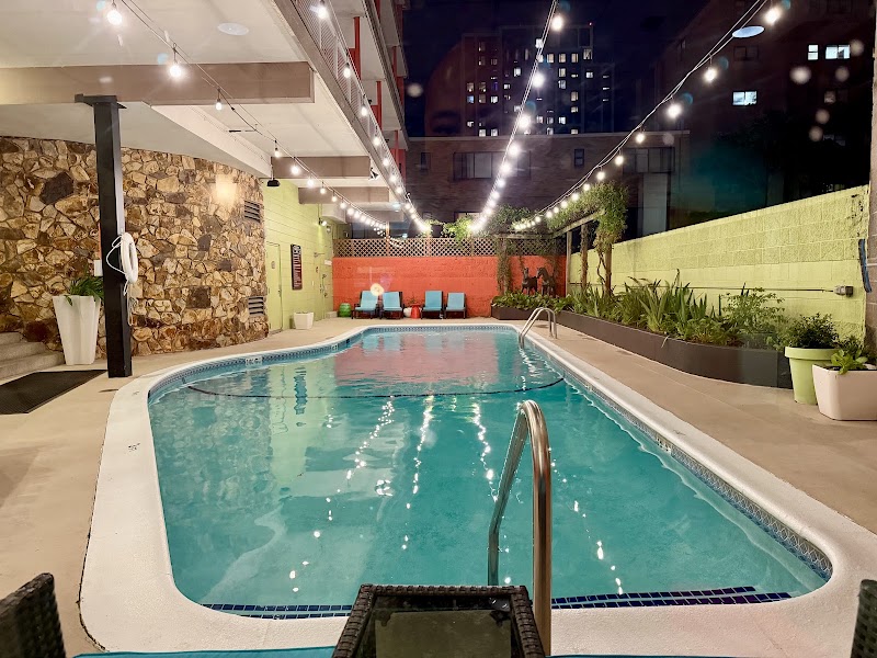 Photo 2 at University Inn - A Staypineapple Hotel in Seattle