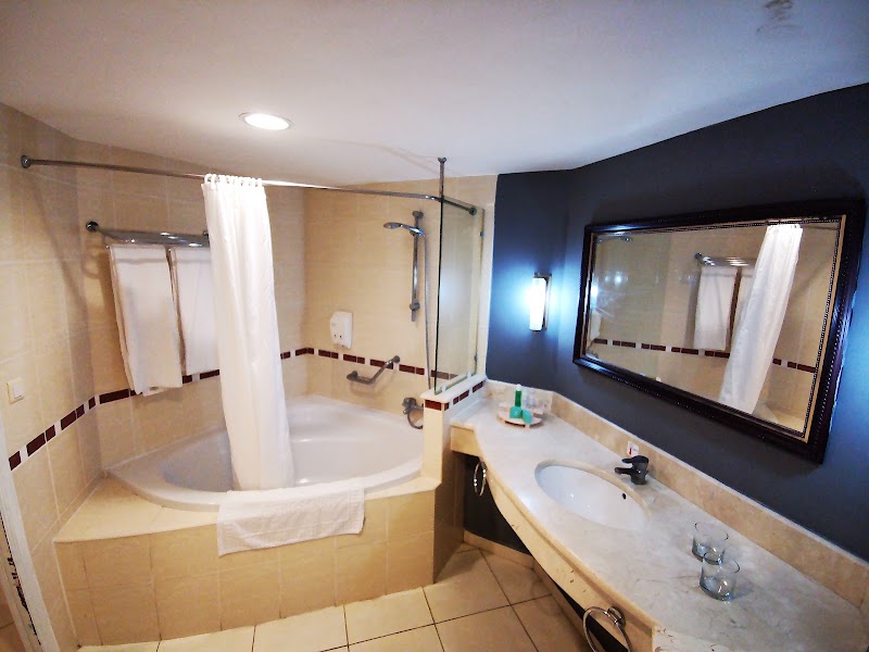 Photo 3 at Hotel Laguna Azul in Varadero