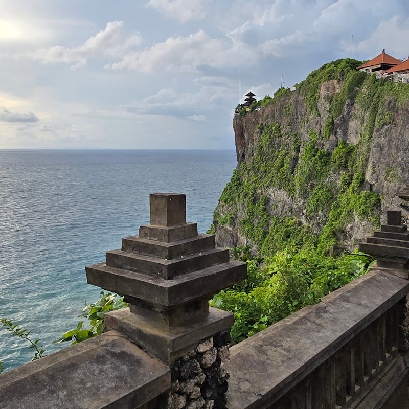 Photo 4 at Uluwatu Temple in South Kuta