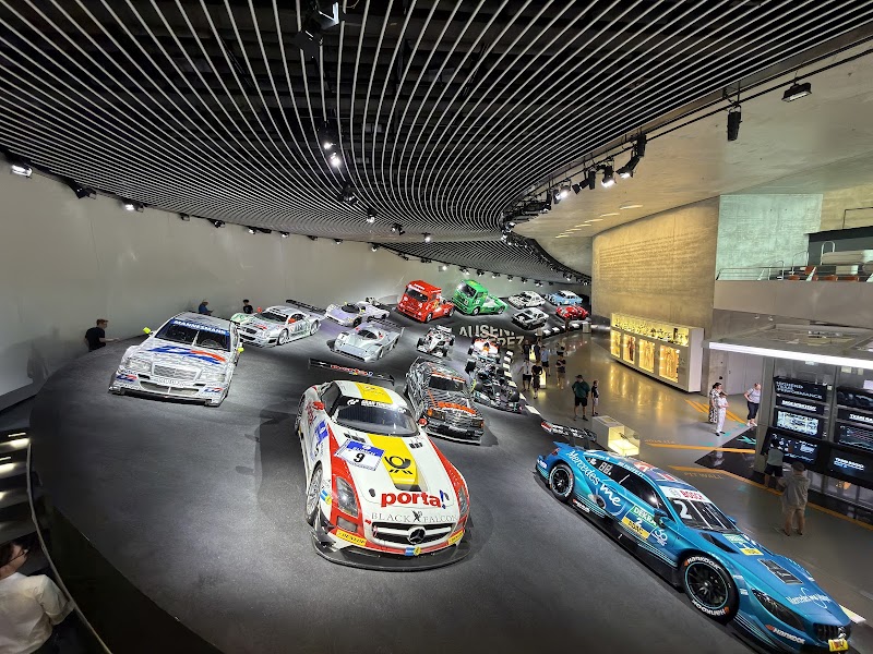 Photo 6 at Mercedes-Benz Museum in Stuttgart