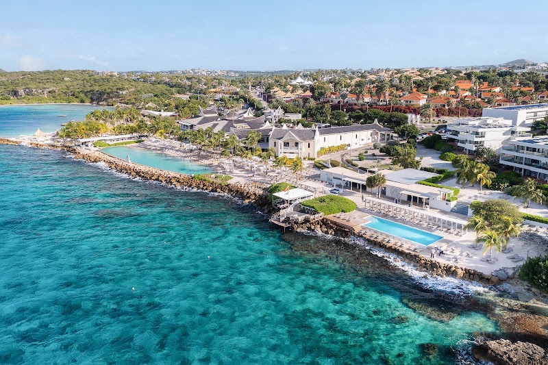 Papagayo Beach Resort in Willemstad