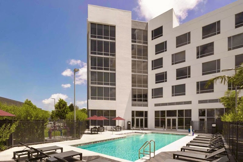 Kompose Boutique Hotel Miami Airport in Miami