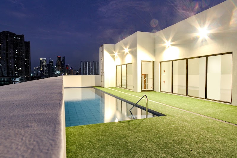 Privato Hotel Makati in Makati