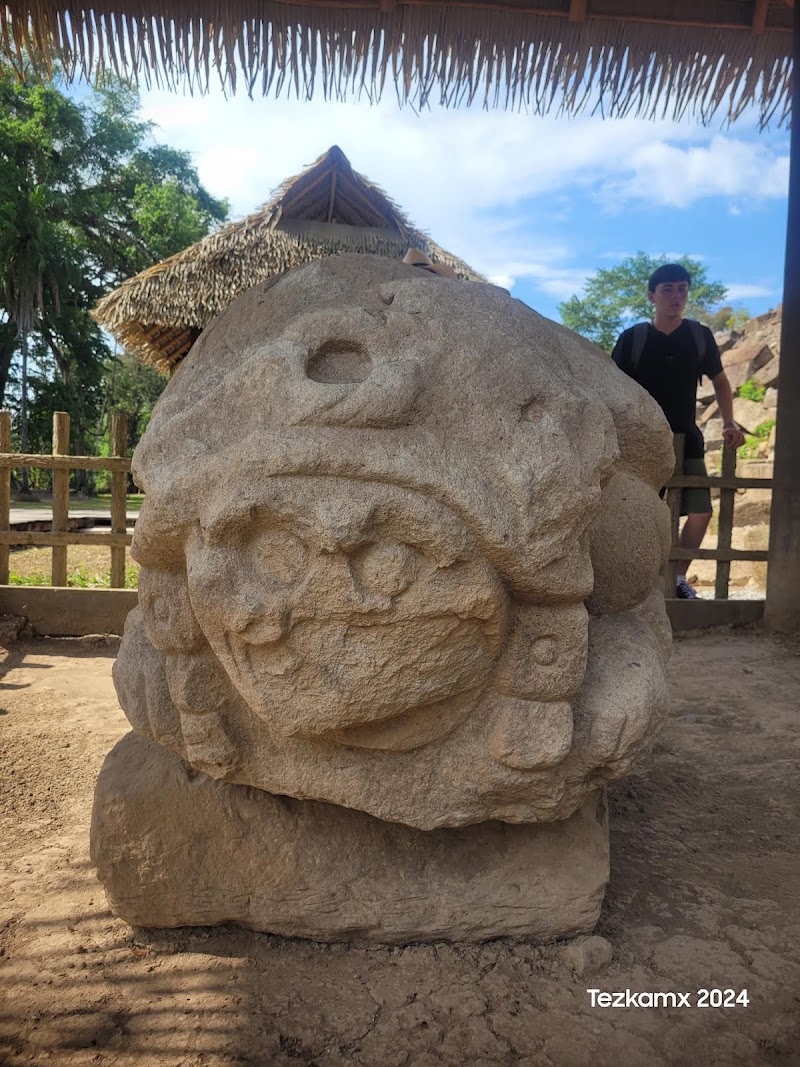 Photo 6 at Acropolis of Quirigua in Las Viñas