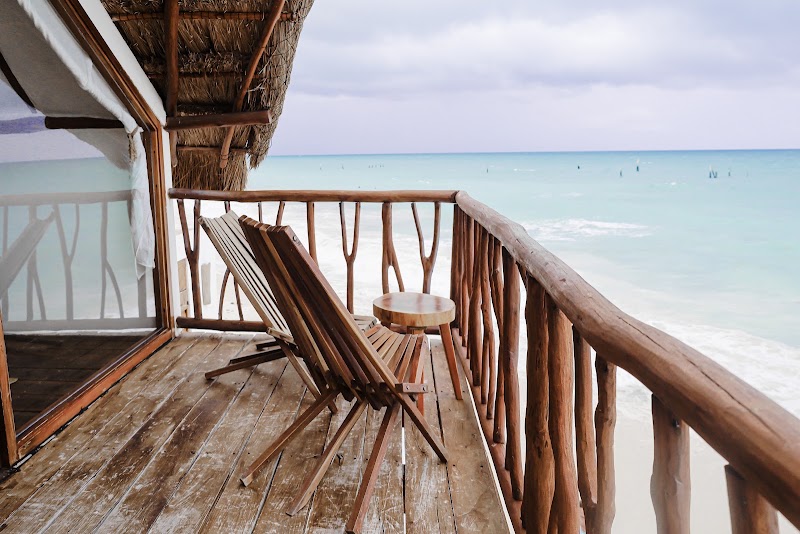 Punta Blanca | Beachfront Boutique Hotel in Cancún