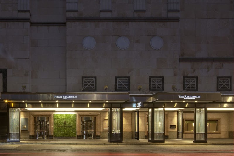 Four Seasons Hotel Chicago in Chicago