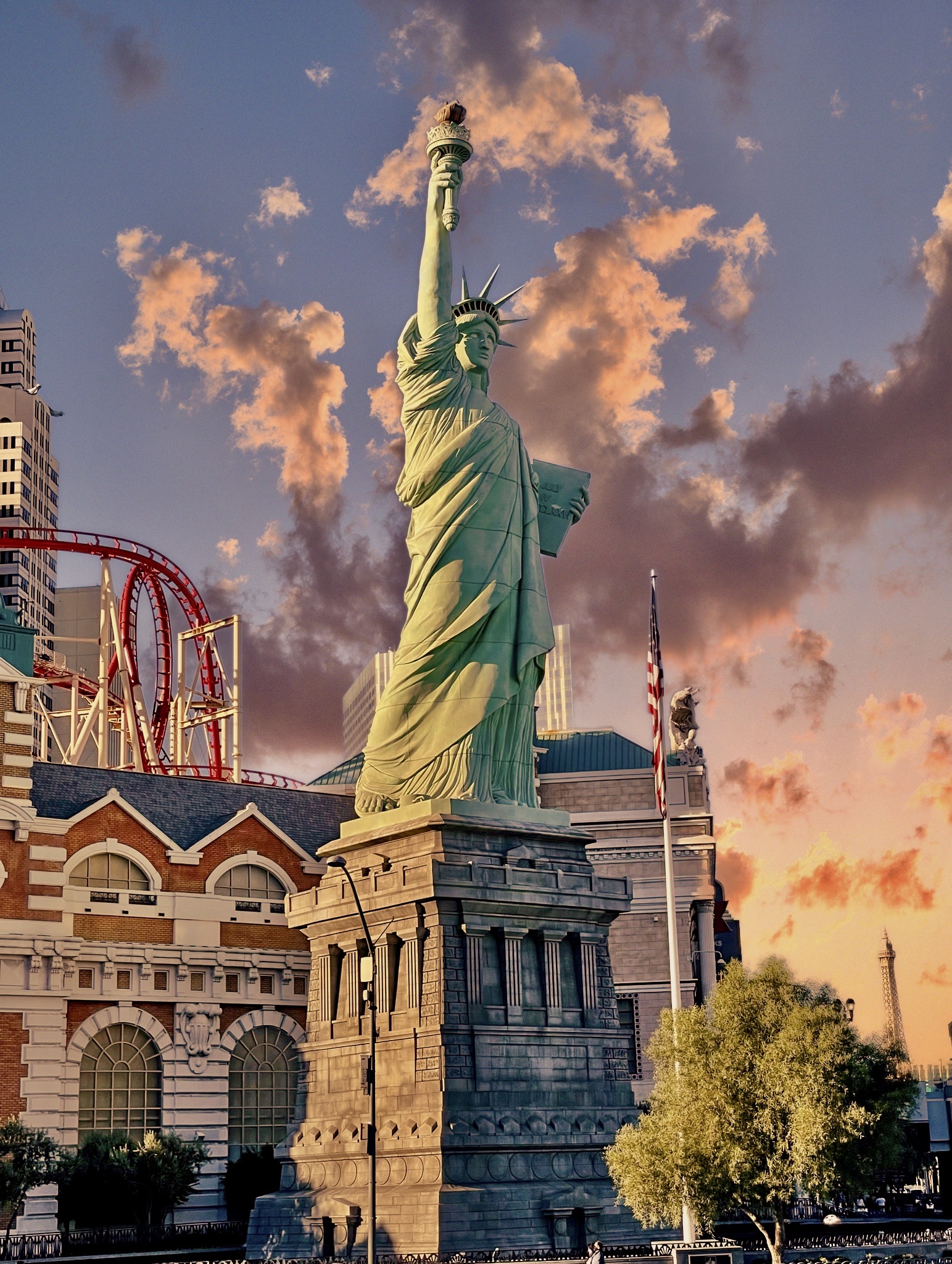 Statue of Liberty Replica in Las Vegas