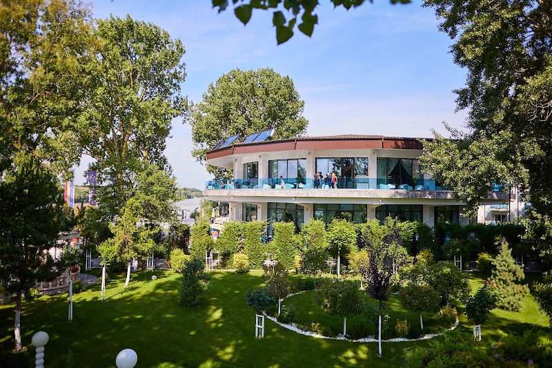Photo 6 at Hotel Lebada Luxury Resort & Spa in Crișan