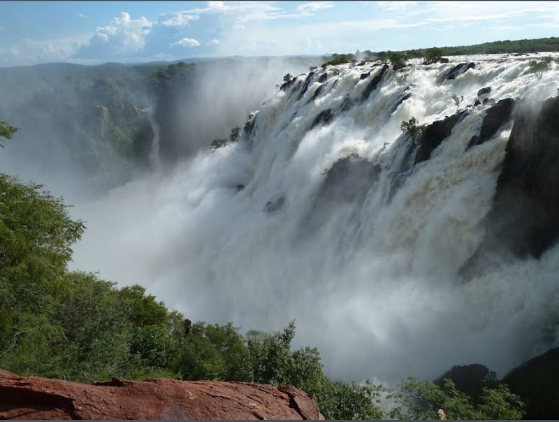 Ruacana Falls in Ruacaná