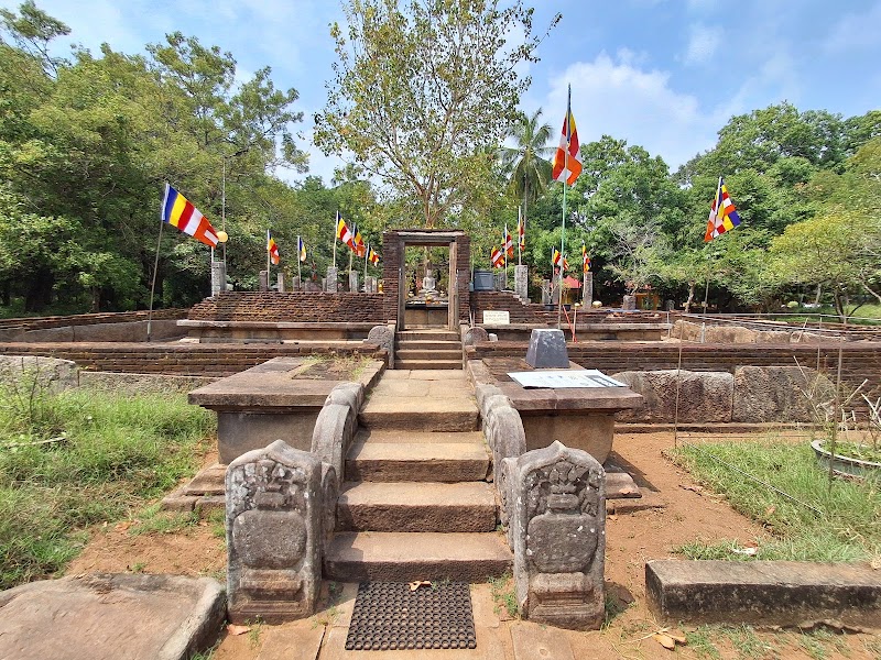 Photo 4 at Seruwawila Rajamaha Viharaya in Seruwawila