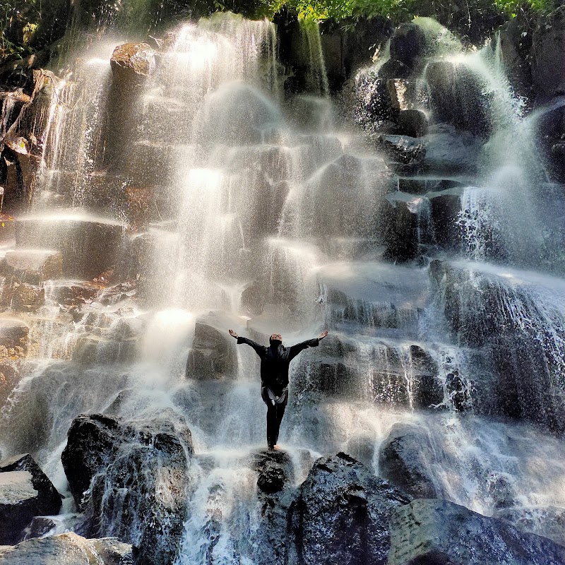 Kanto Lampo Waterfall in Kecamatan Gianyar
