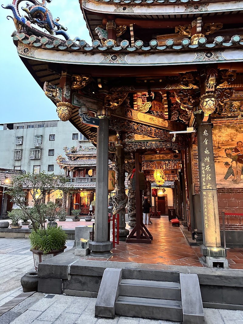 Photo 3 at Dalongdong Baoan Temple in Bao'an Village