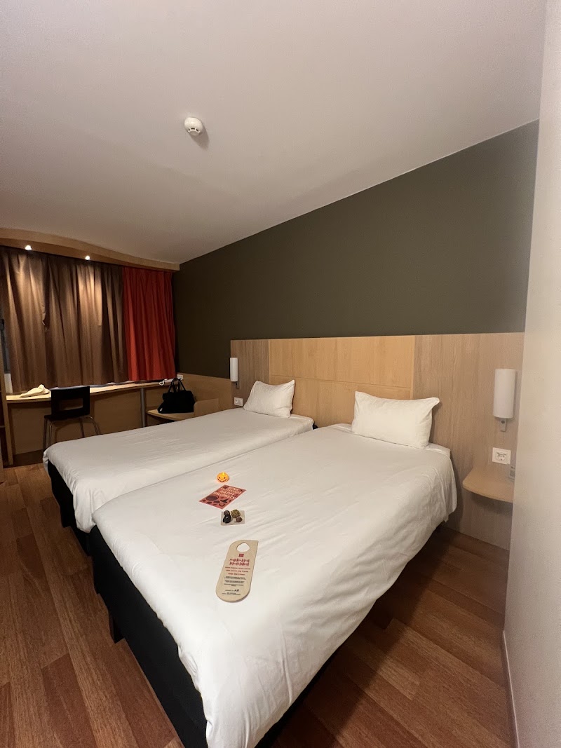 Photo 4 at ibis Barcelona Centro in Barcelona