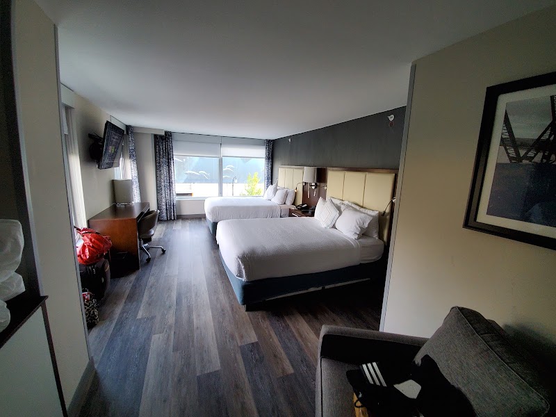 Photo 5 at SpringHill Suites by Marriott Atlanta Downtown in Atlanta