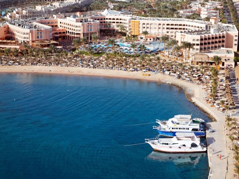 Photo 5 at Beach Albatros Resort in 