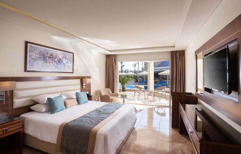 Photo 1 at Beach Albatros Resort in 