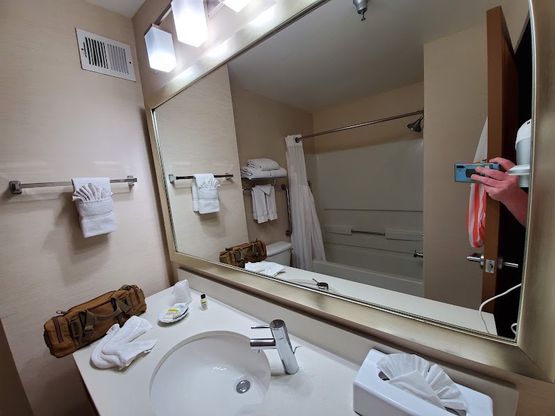 Photo 3 at Holiday Inn Express & Suites Henderson, an IHG Hotel in Henderson