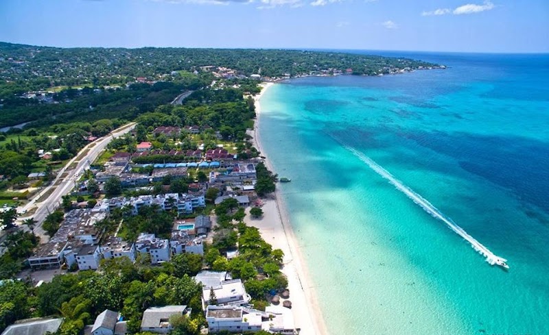Negril Beach Club Condos in Negril