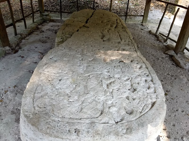 Photo 5 at Acropolis Norte Yaxha in Laguna Yaxjá