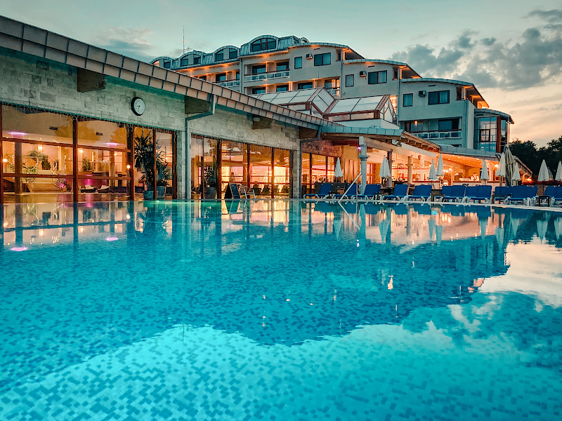 WELLNESS & SPA HOTEL KASKADY in Sliač