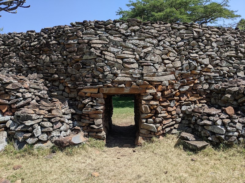 Thimlich Ohinga Historic Site in Ouma's