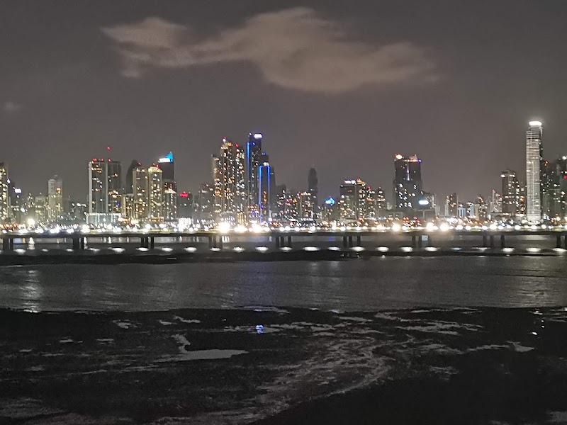 Photo 4 at Paseo de Las Bóvedas in Panamá
