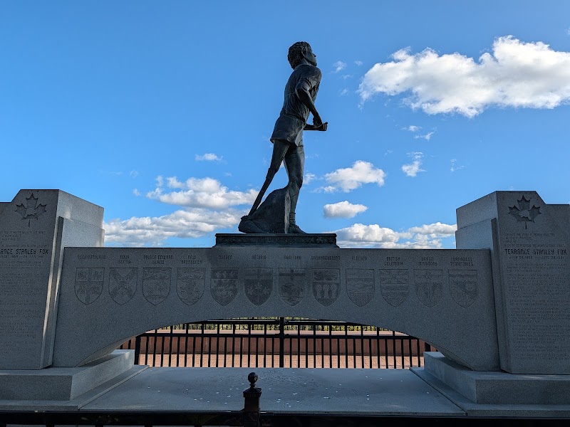 Terry Fox National Historic Monument in Thunder Bay