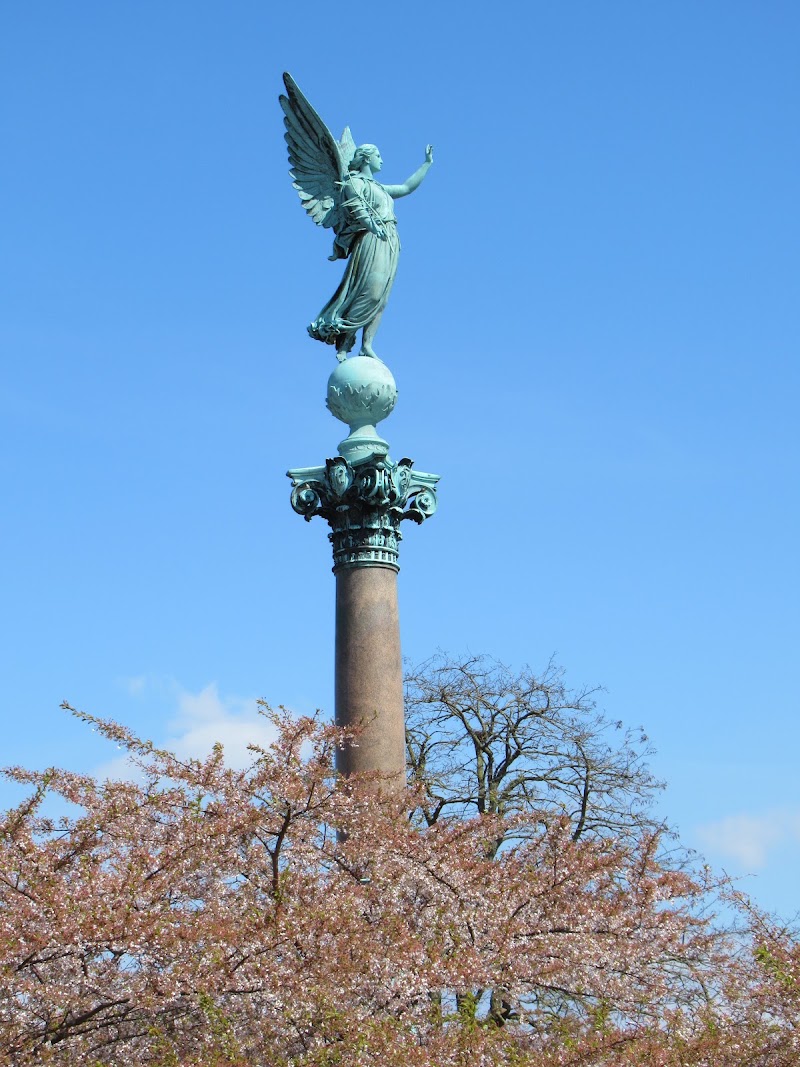 Photo 5 at Ivar Huitfeldt Memorial in København