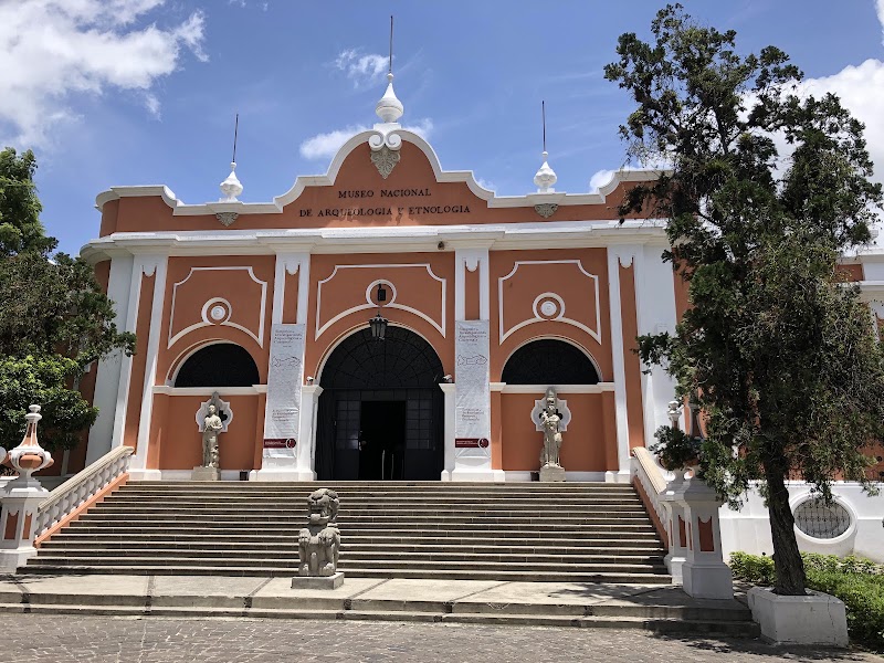 Nacional Museum of Mayan Art: Archeology and Ethnology in Ciudad de Guatemala