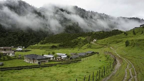 Sakteng Wildlife Sanctuary. in Merak