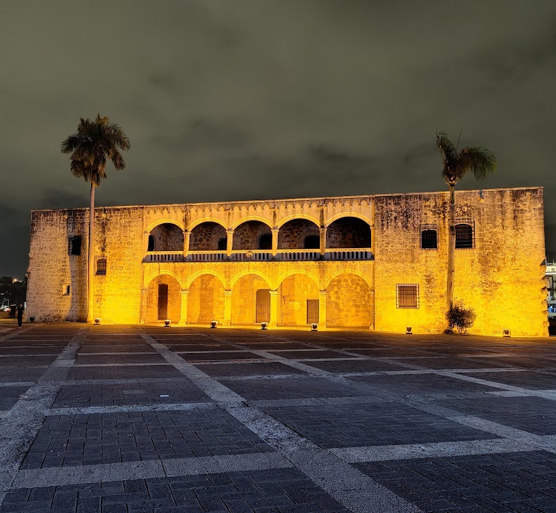 Photo 4 at Plaza de la Hispanidad or Spain in Santo Domingo