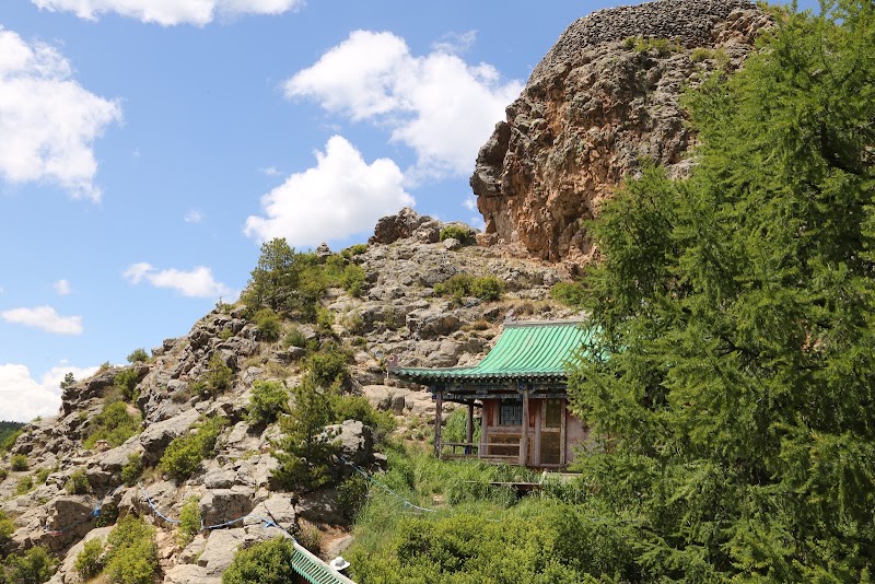 Photo 3 at Төвхөн хийд in 