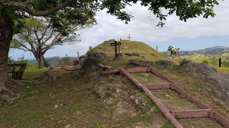Photo 3 at Tavuni Hill Fort in Naroro