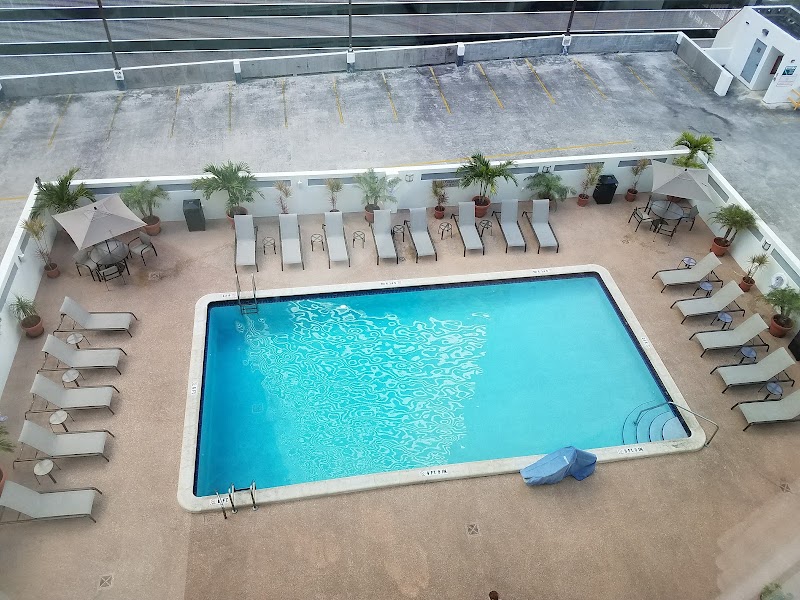 Photo 2 at Courtyard by Marriott Miami Downtown/Brickell Area in Miami