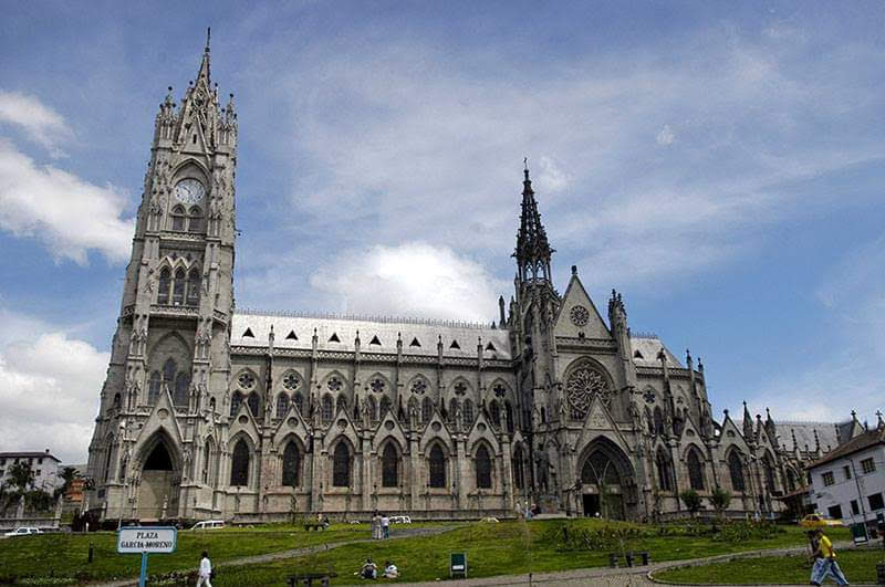 Basílica del Voto Nacional in Quito
